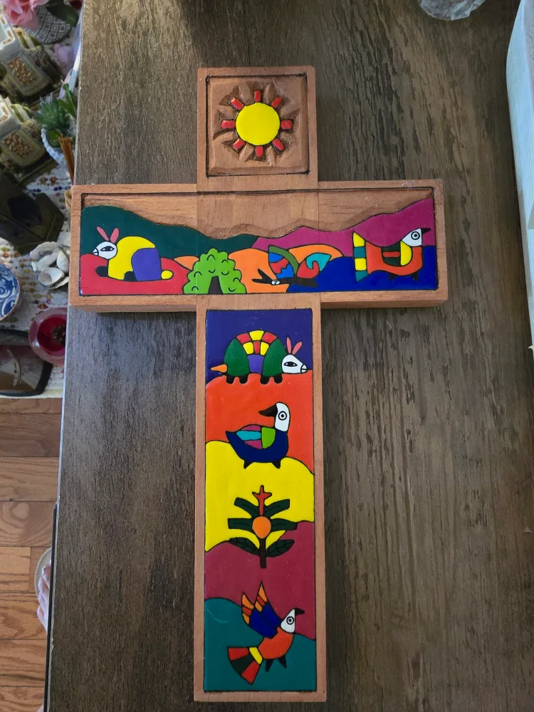 Assorted Home Decor Items image indicator(3)