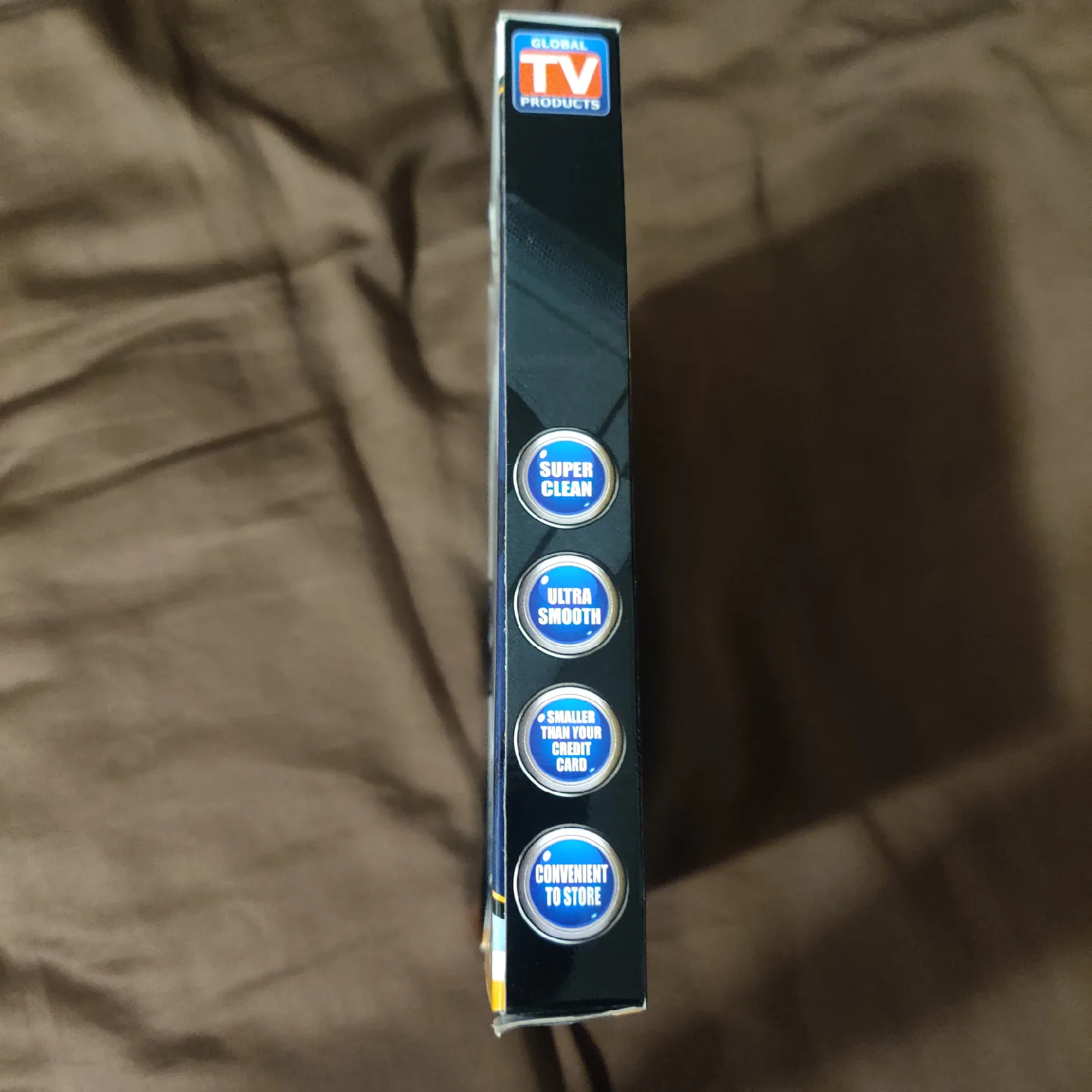 Global TV Wet & Dry Shaver - New in Box! image indicator(2)