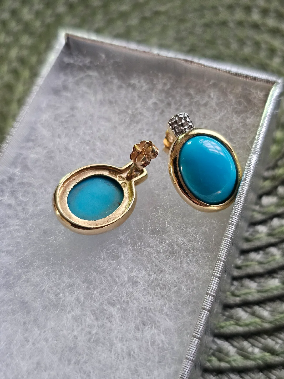 Turquoise &14K Gold Earrings 4.13g image indicator(2)