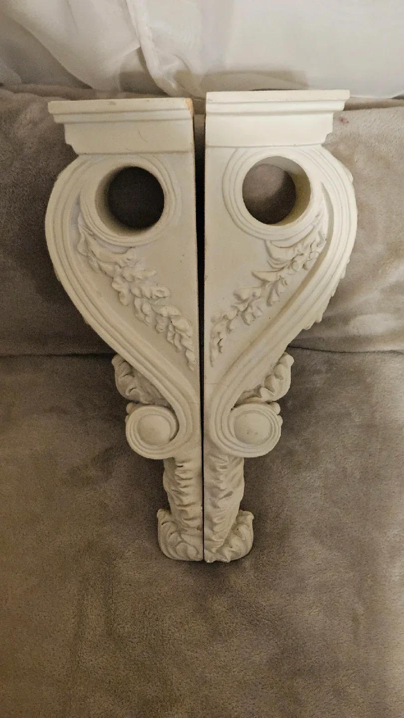 Pair of Decorative Wall Shelf Curtain Corbels. image indicator(2)