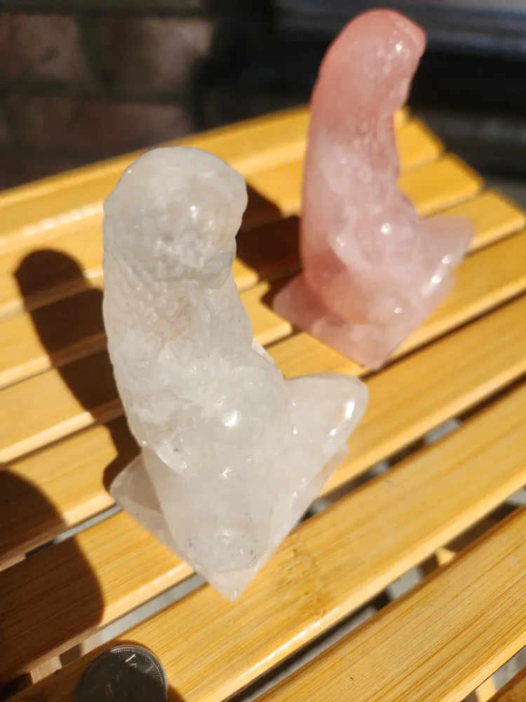 Rose Quartz Crystal goddess Figurine image indicator(2)