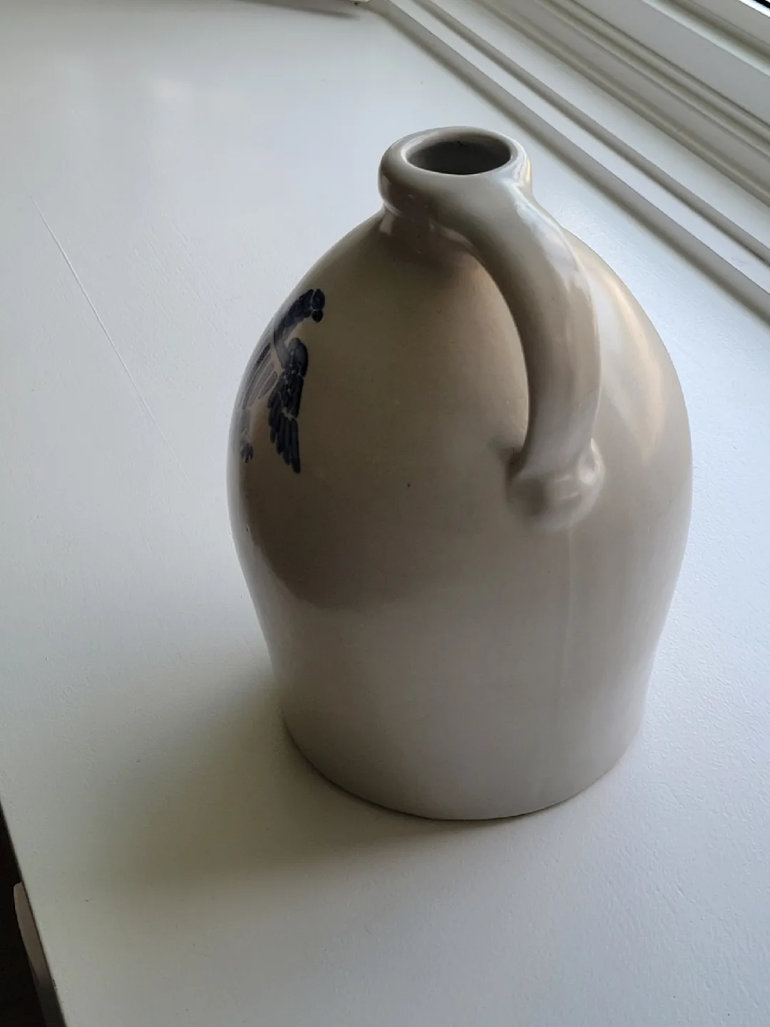 1970s vintage Pfaltzgraff Stoneware Jug with Eagle Design image indicator(4)