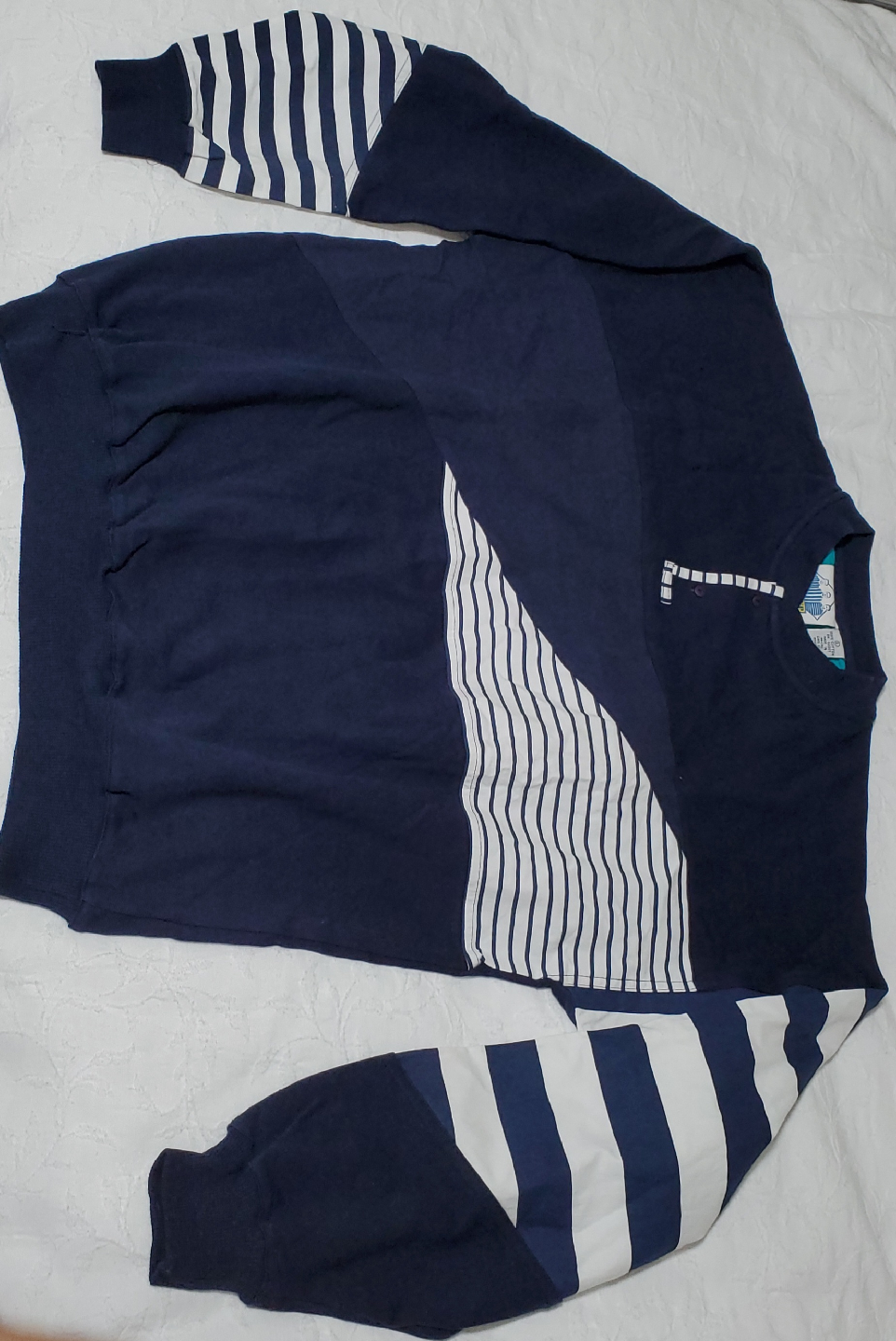 LINE-UP Navy Blue Striped Sweatshirt - Size -L