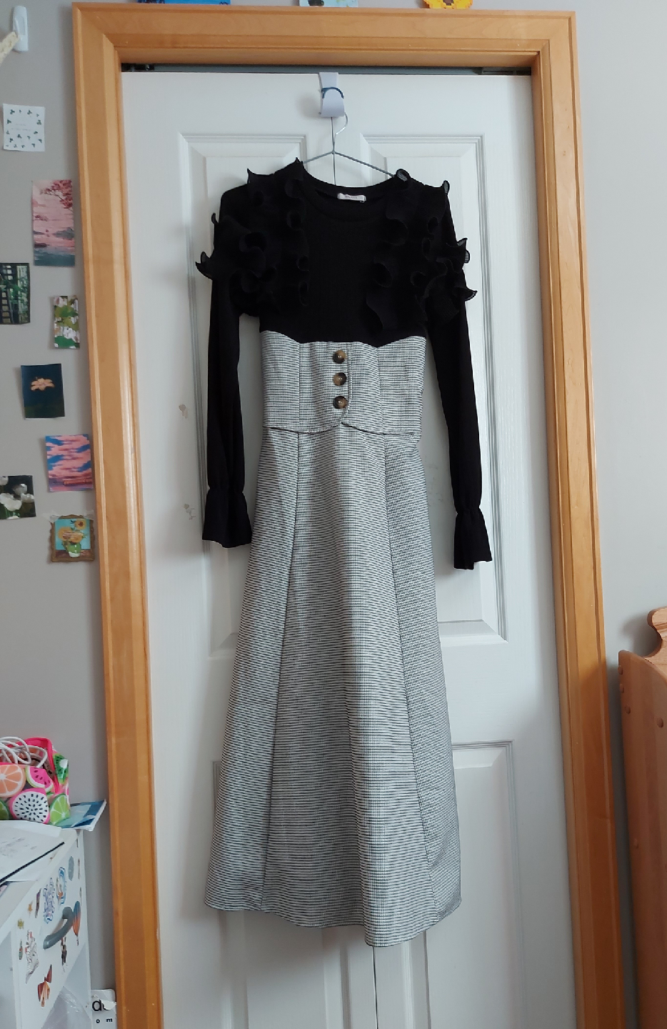 mily bilet long sleeve maxi dress
