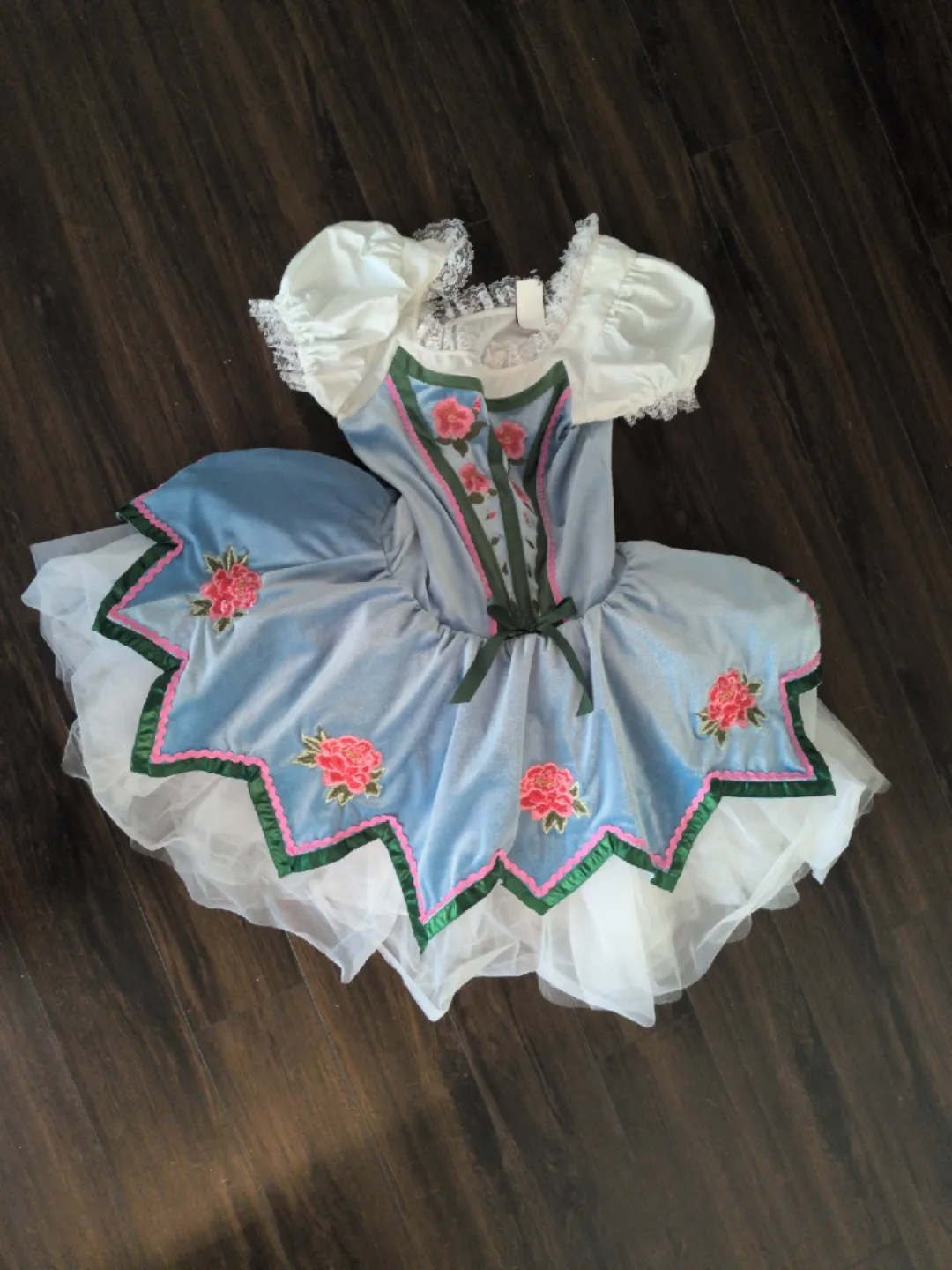 free Ballet Tutu/Halloween costume thumbnail