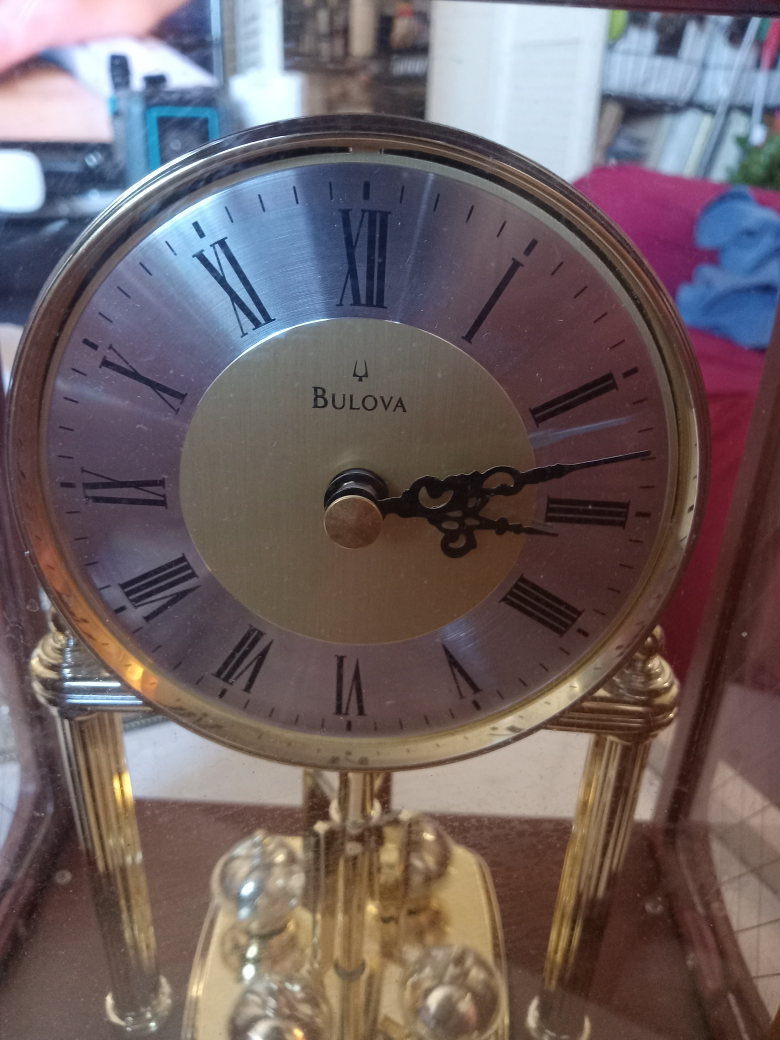 Bulova Mantel Clock with Westminster Chimes - photo 2