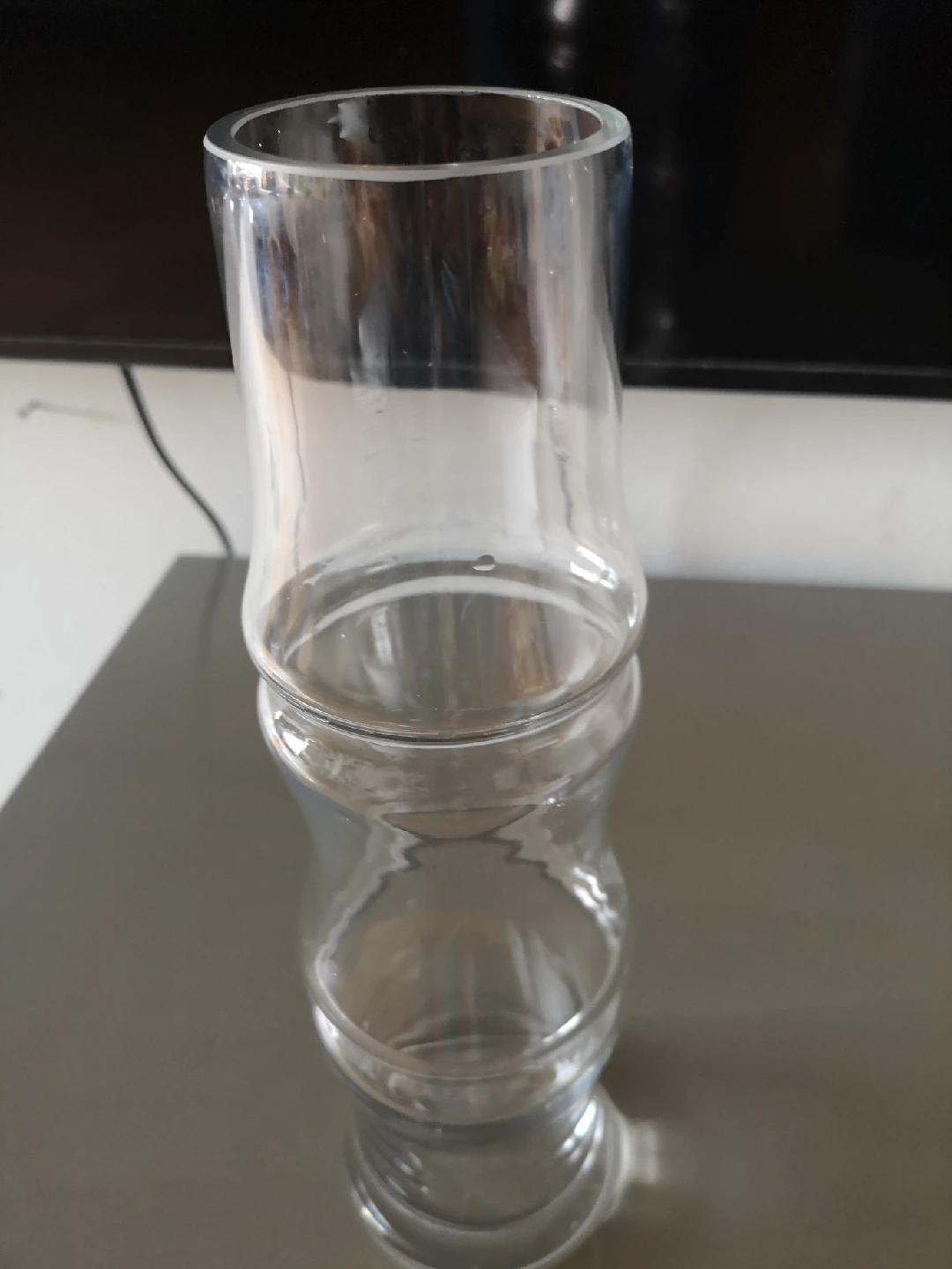 Clear Glass Vase - photo 2