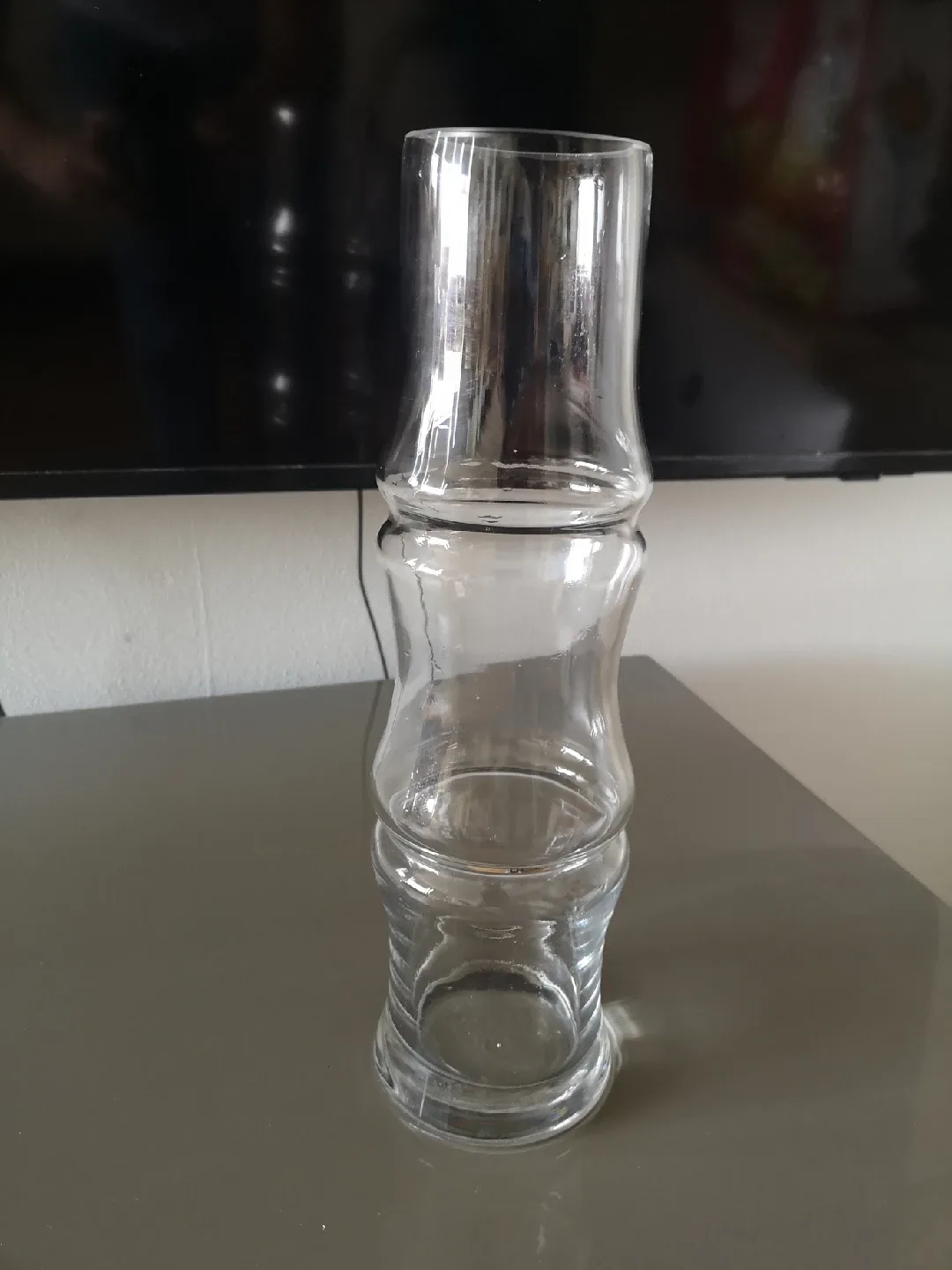 Clear Glass Vase image indicator(3)