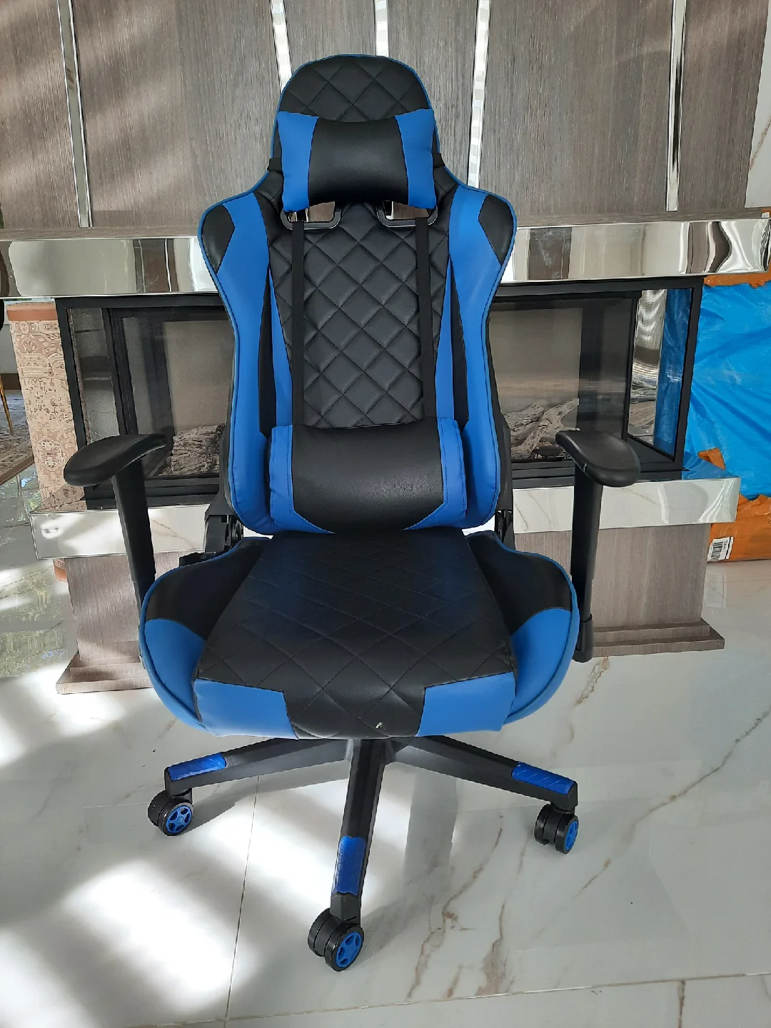 Blue & Black Gaming Chair thumbnail