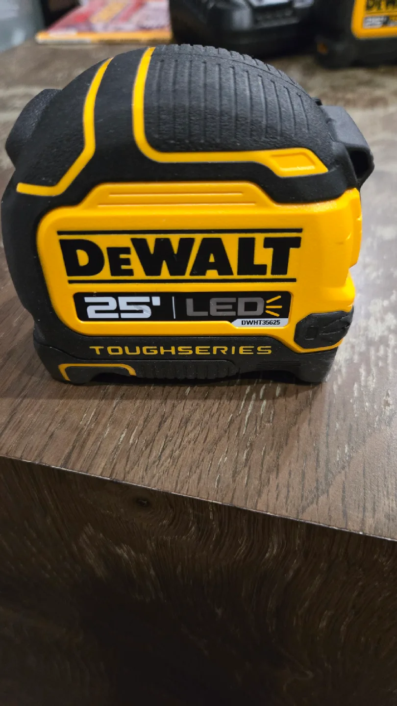 DeWalt 25' LED Toughseries Tape Measure thumbnail