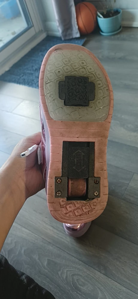 Miya Miya Pink Roller Shoes - Size 35 - photo 3