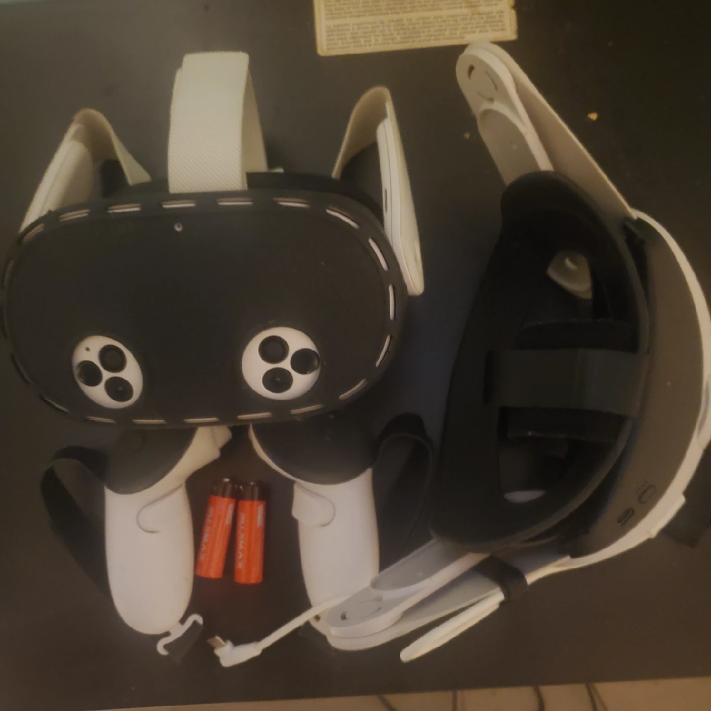 Meta Quest 3S VR Headset +10,000 mah Elite Strap