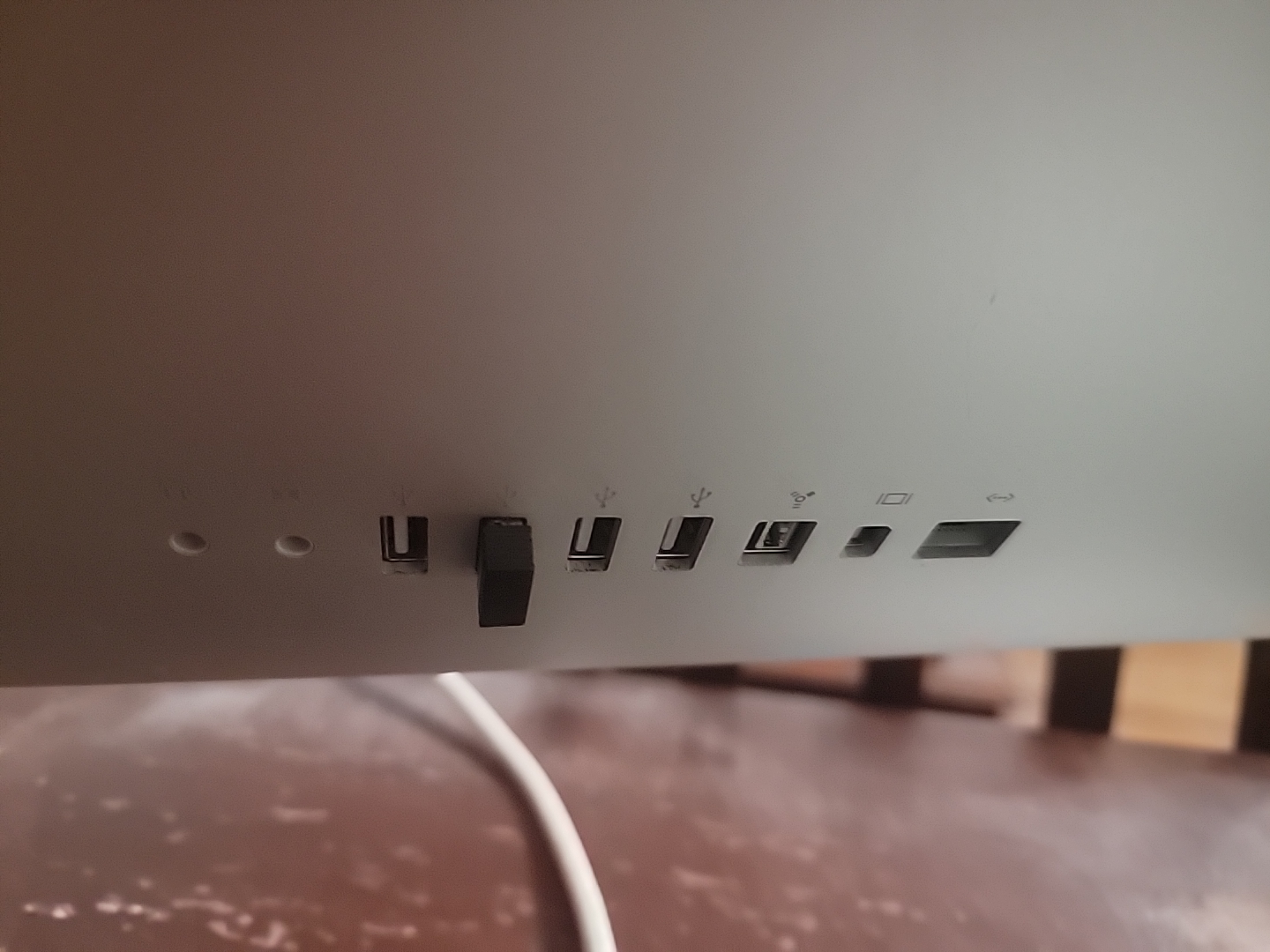 Apple iMac Desktop Computer 2020 - photo 3