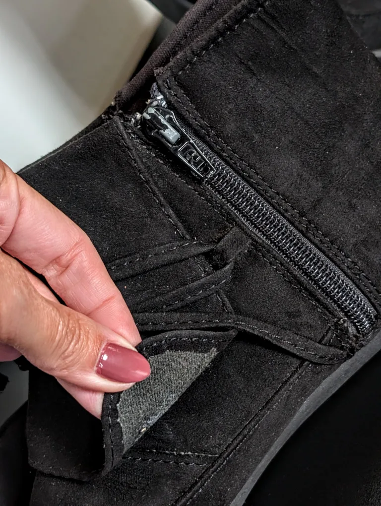 Airwalk Black Ankle Boots - Size 8.5 US 39 EUR 🥕 image indicator(6)