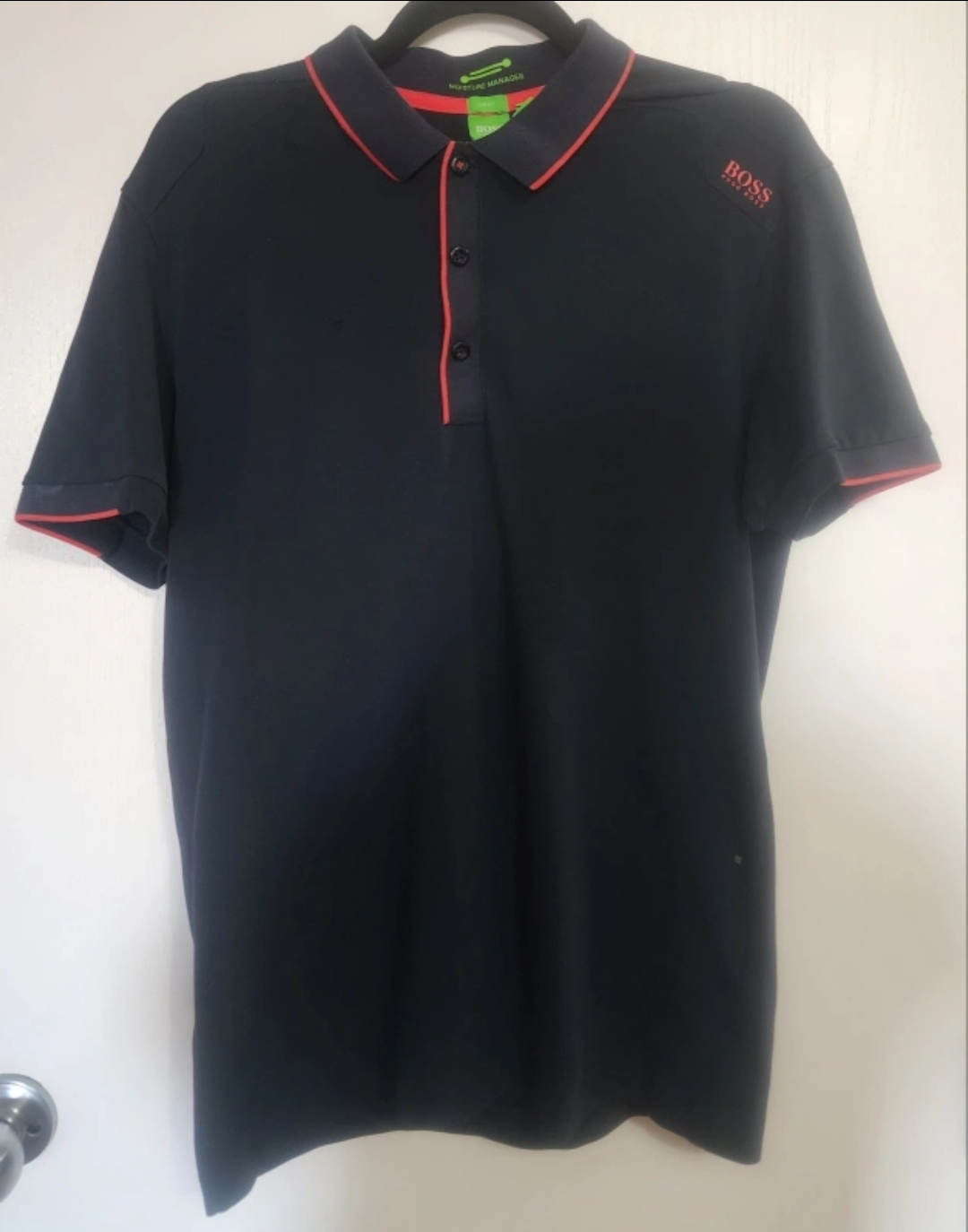 Hugo Boss Polo Shirt-Navy Blue( Pickup  in St Albert) $30 Firm