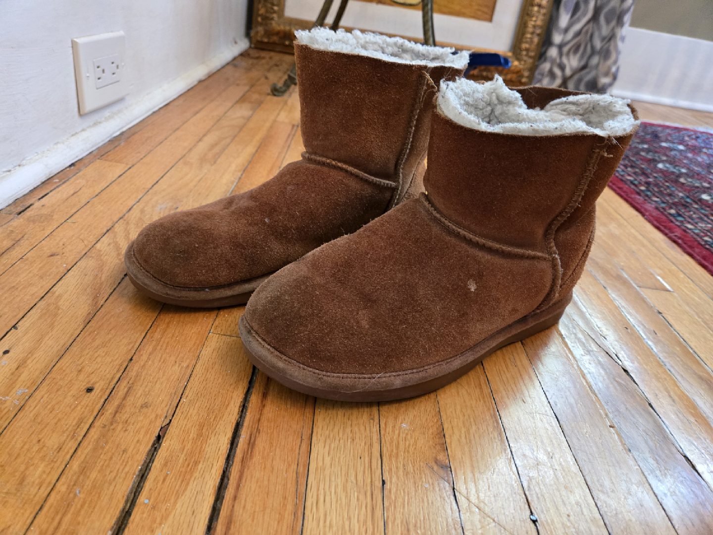 Softmoc Suede Boots - Size 10
