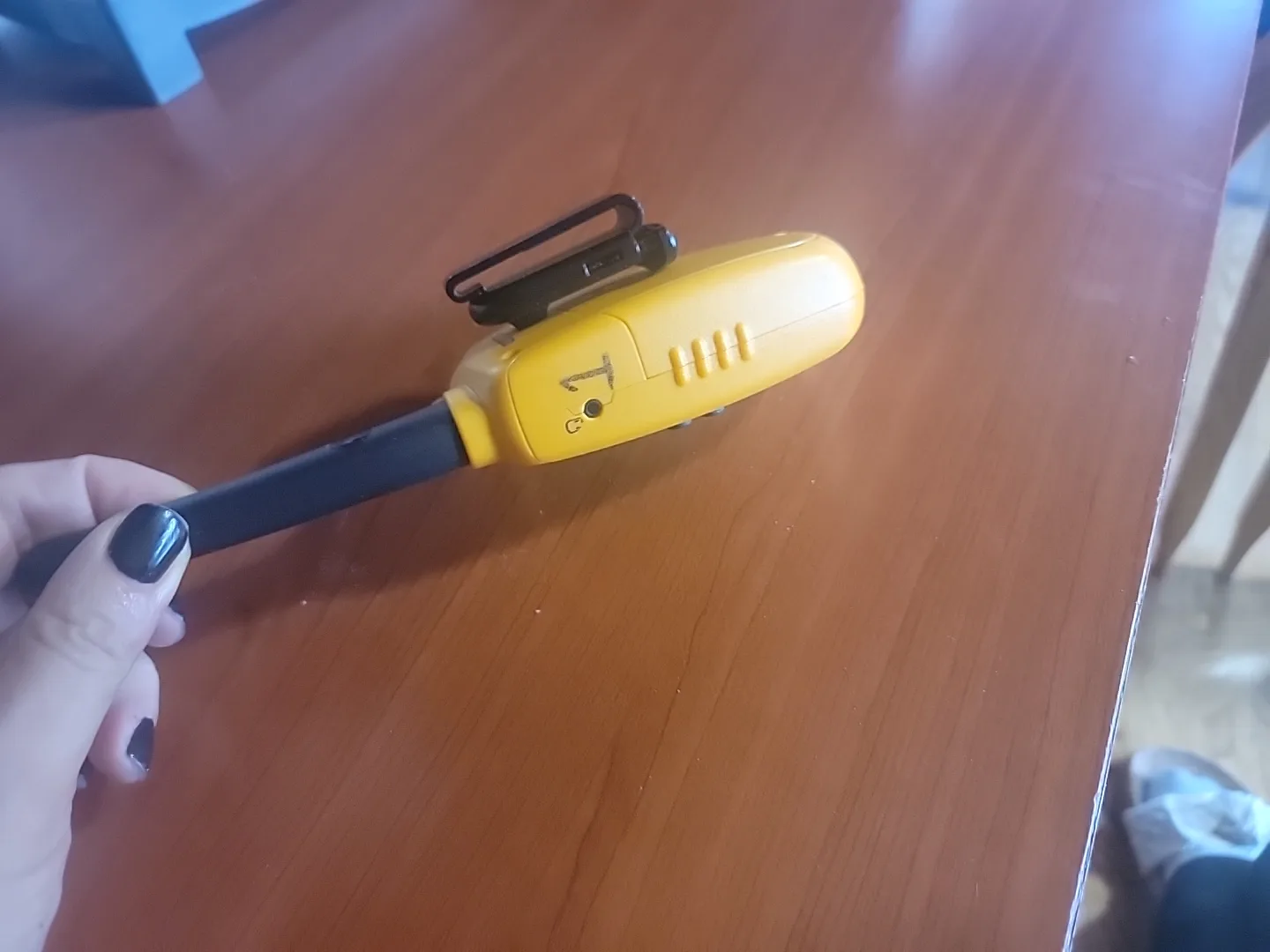 Motorola Yellow Two-Way Radio image indicator(2)