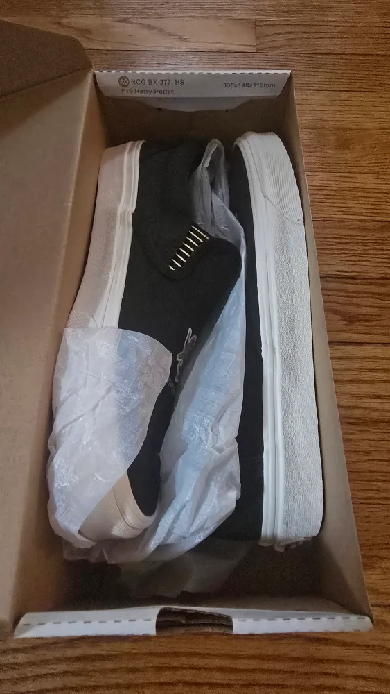 Vans x Harry Potter Hufflepuff Slip-Ons - Men's 10 image indicator(2)