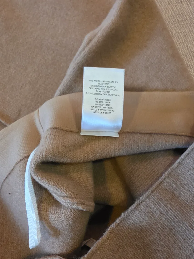 Aritzia Babaton Group Knit Skirt - Size M image indicator(2)