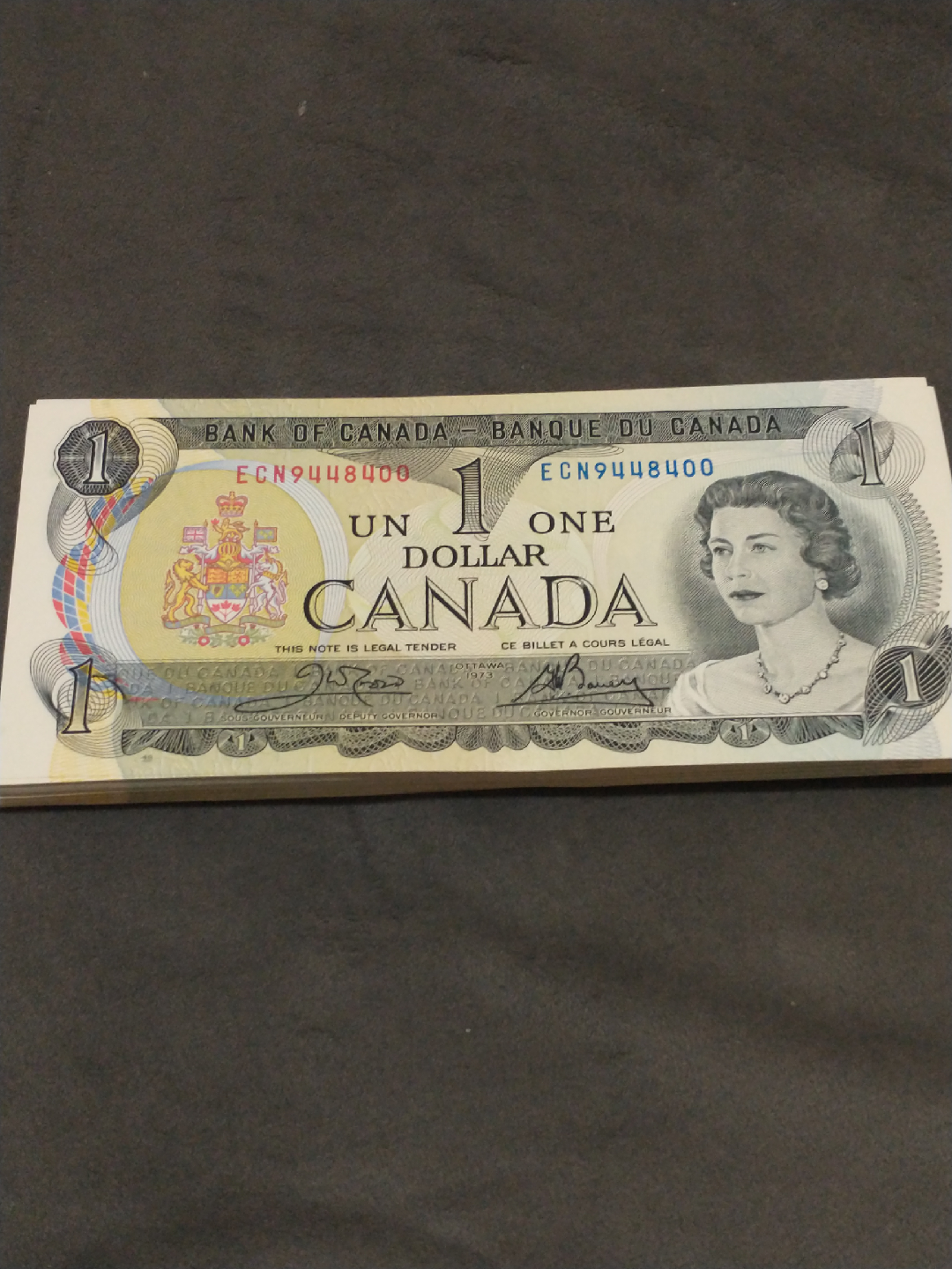 1973 Canada 100 consec. uncirculated banknotes ~8400 to ~8499