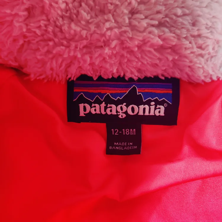 Patagonia 12-18M Infant Snowsuit image indicator(2)