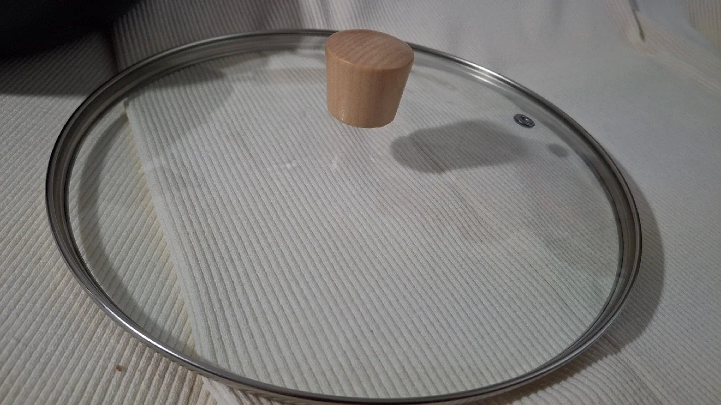 10" Wok with Lid - Black image indicator(3)