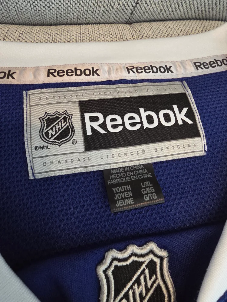 Reebok Toronto Maple Leafs Youth L/XL Jersey image indicator(2)