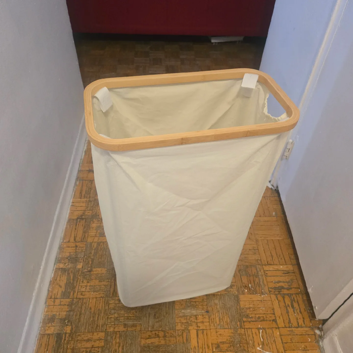 Laundry Hamper with Lid and Wheels thumbnail