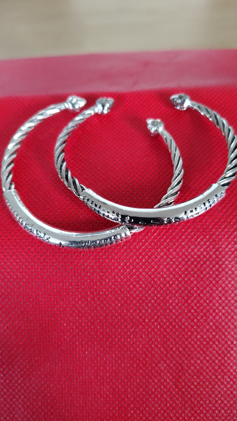 Silver Tone Bangle Bracelets - Set of 2 - photo 2