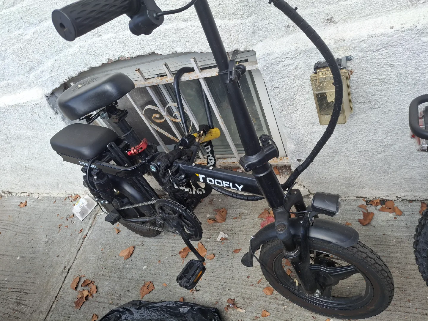 Toofly Sport Bike - Folding Electric Bike image indicator(2)