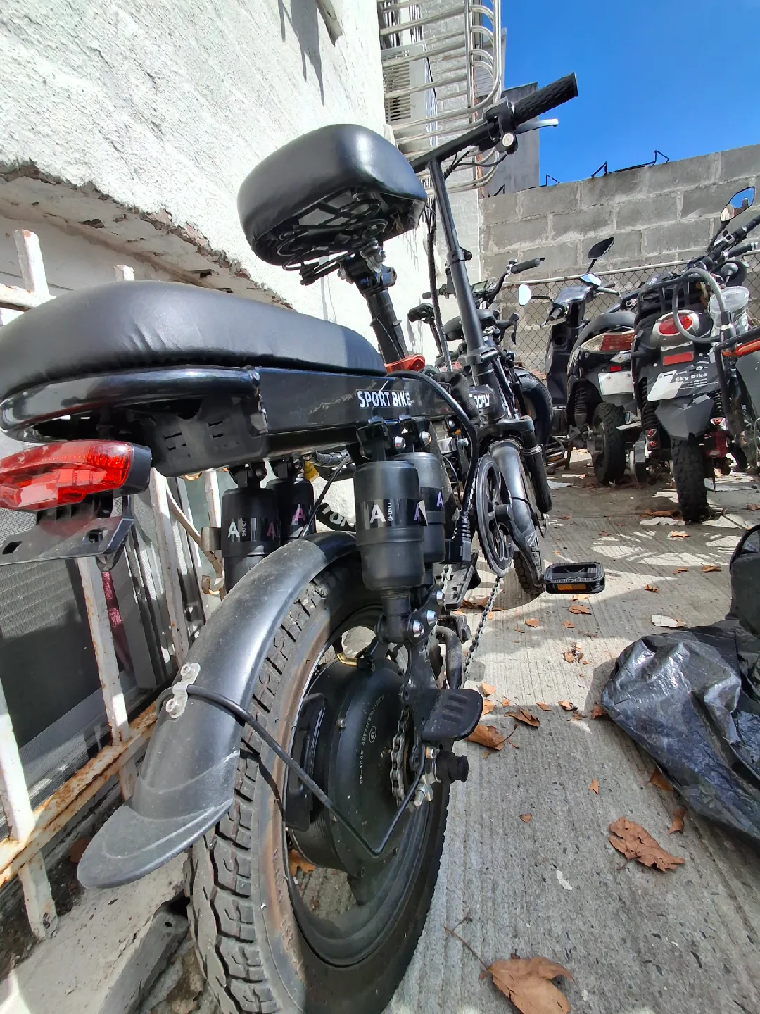 Toofly Sport Bike - Folding Electric Bike image indicator(5)