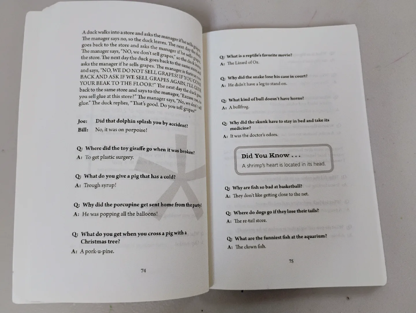 Set of 2 Joke Books for Kids. image indicator(3)