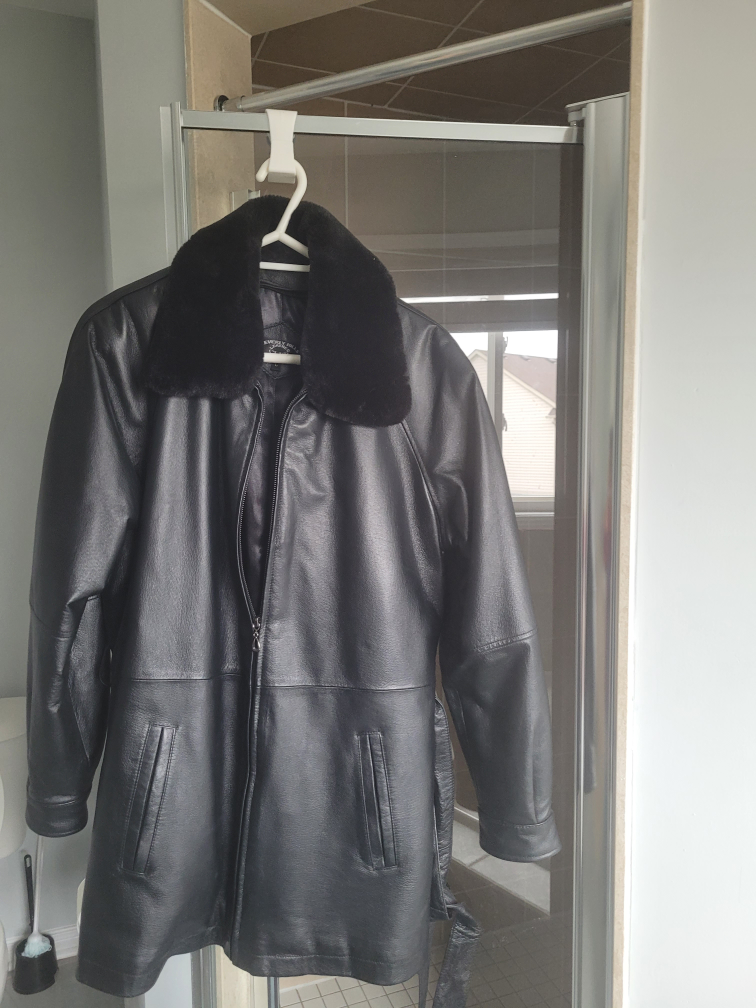 Leather Coat with Fur Collar - Black - photo 2