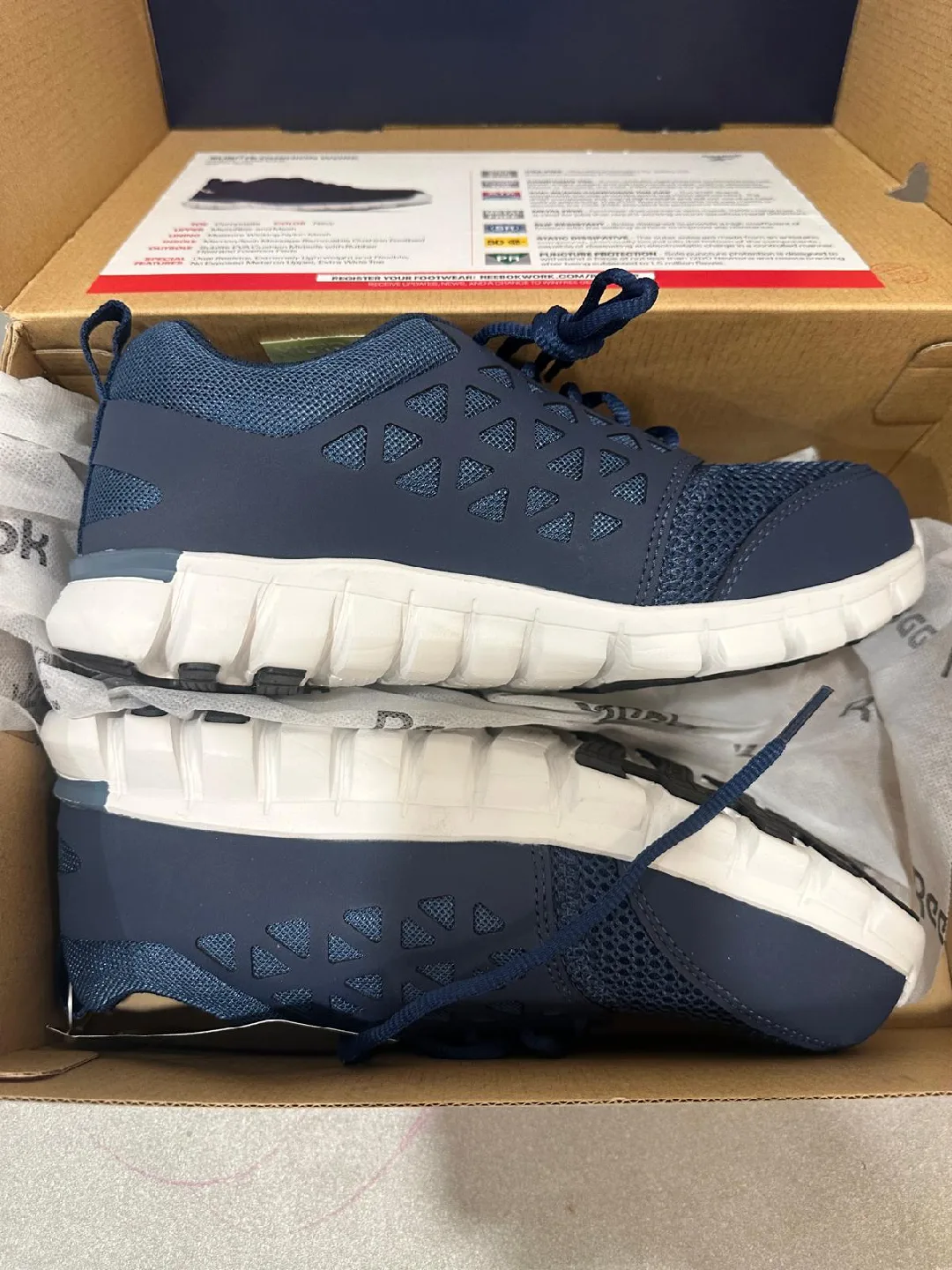 New Reebok Sublite Cushion Work Athletic Shoe - Size 8W image indicator(4)