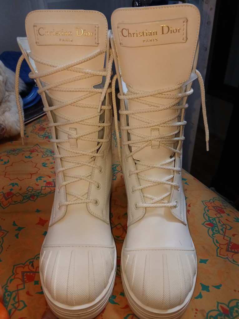 Christian Dior White Boots Size 40
