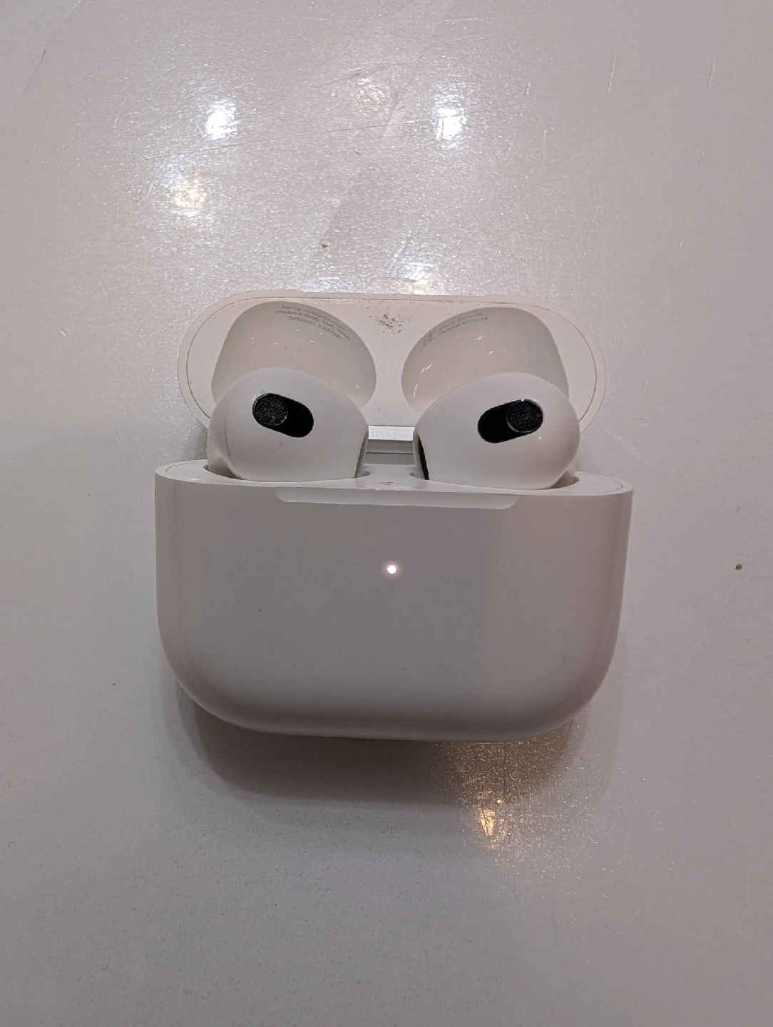 Apple AirPods 3