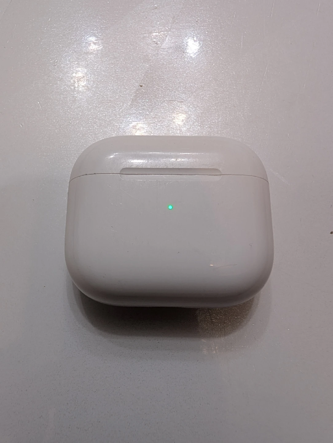 Apple AirPods 3 - photo 2