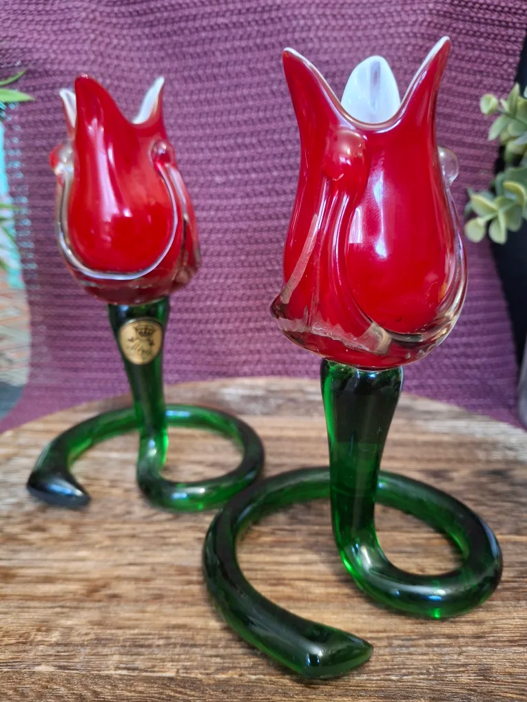 Glass Tulip Candle Holders image indicator(2)