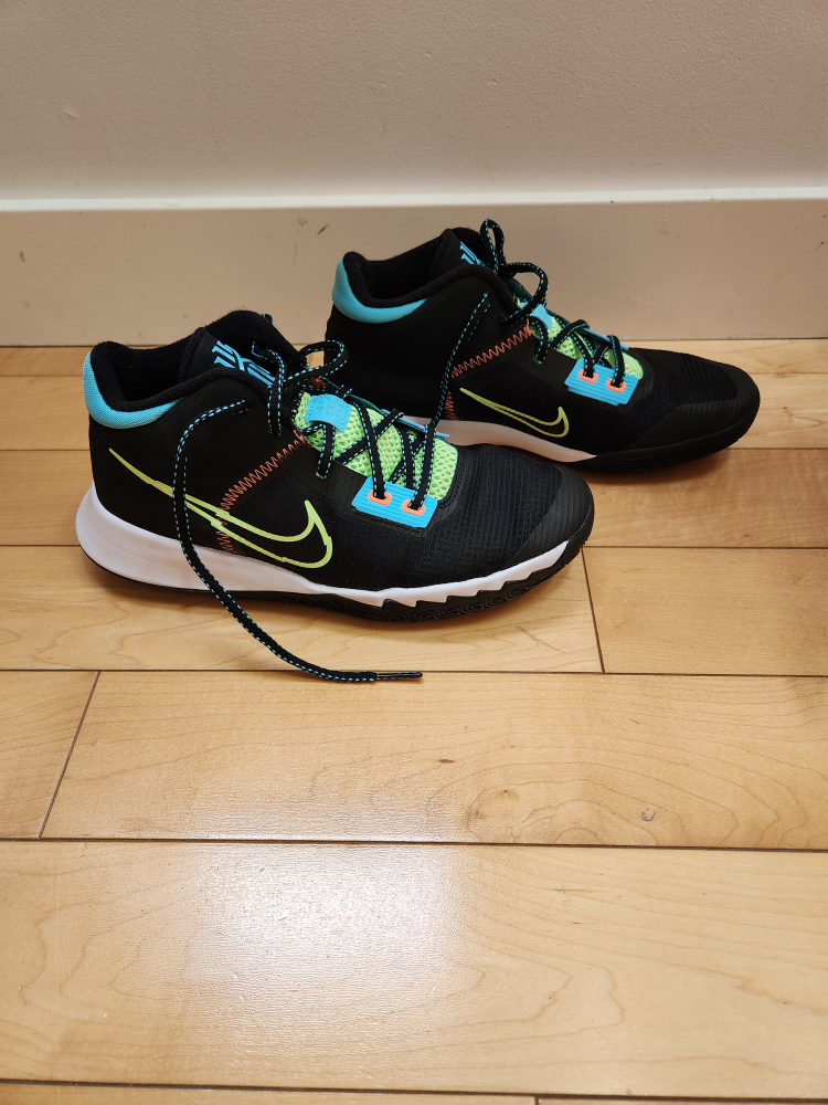 Nike Kyrie Flytrap 4 Shoes Black Lime Glow - Size 6 (Youth) - photo 3