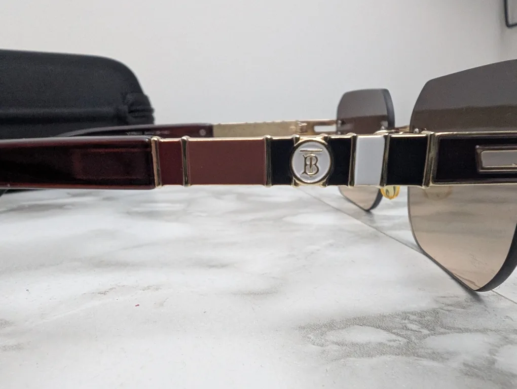 Burberry YH037 Sunglasses image indicator(2)