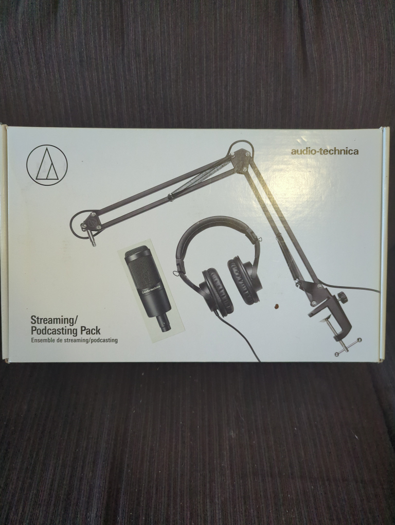 Audio-Technica  AT2035PK Streaming/Podcasting Pack - New!