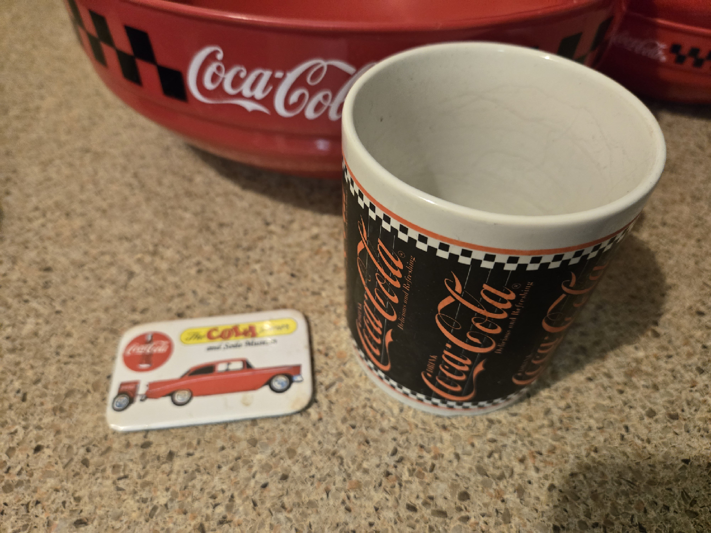 Coca-Cola Collectible Bowls, Mug, Lunchbox & magnet