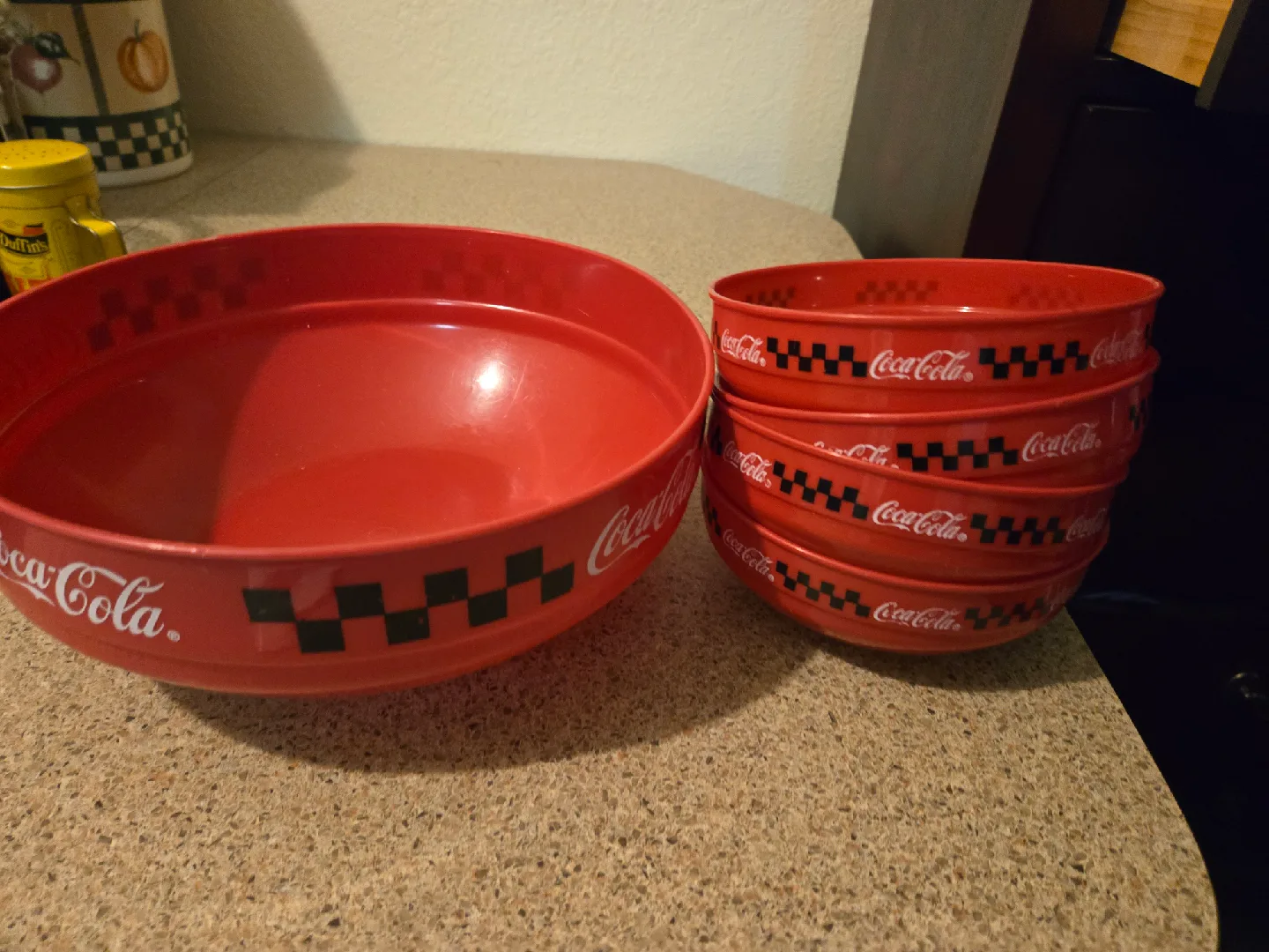 Coca-Cola Collectible Bowls, Mug, Lunchbox & magnet image indicator(3)