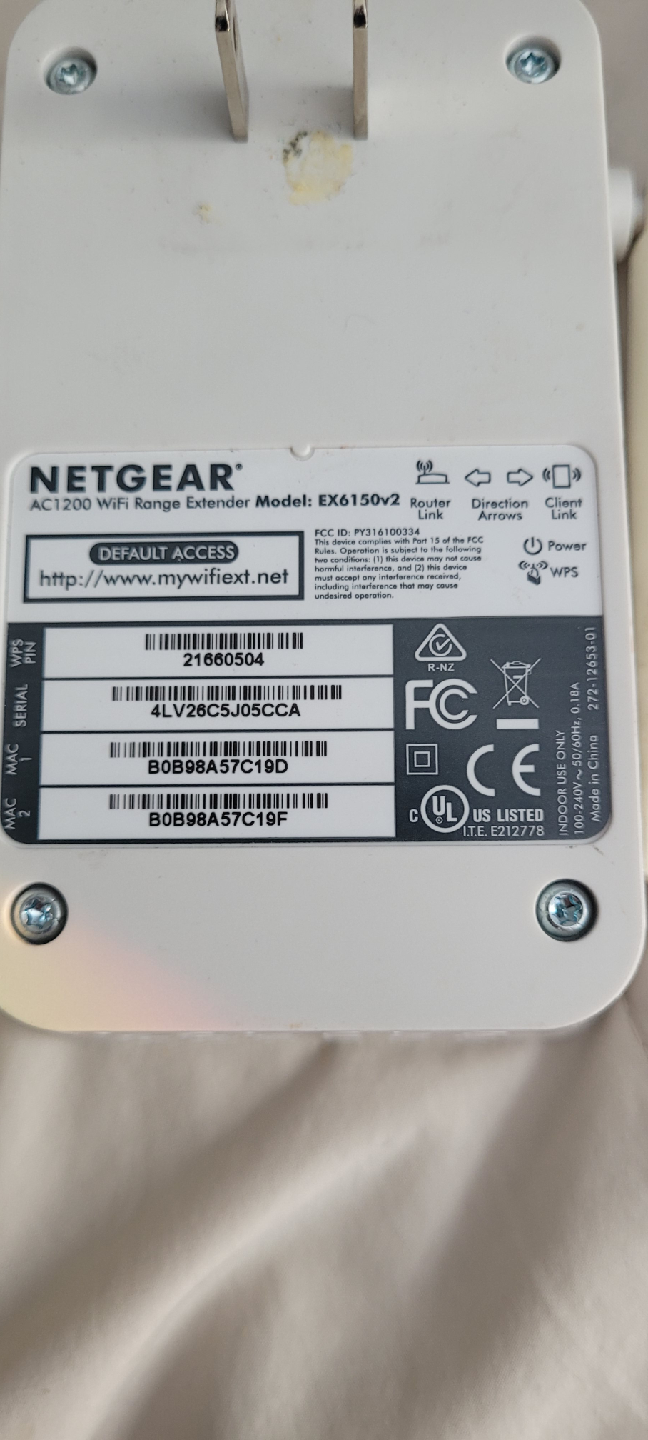 Netgear AC1200 WiFi Range Extender EX6150v2 - photo 3