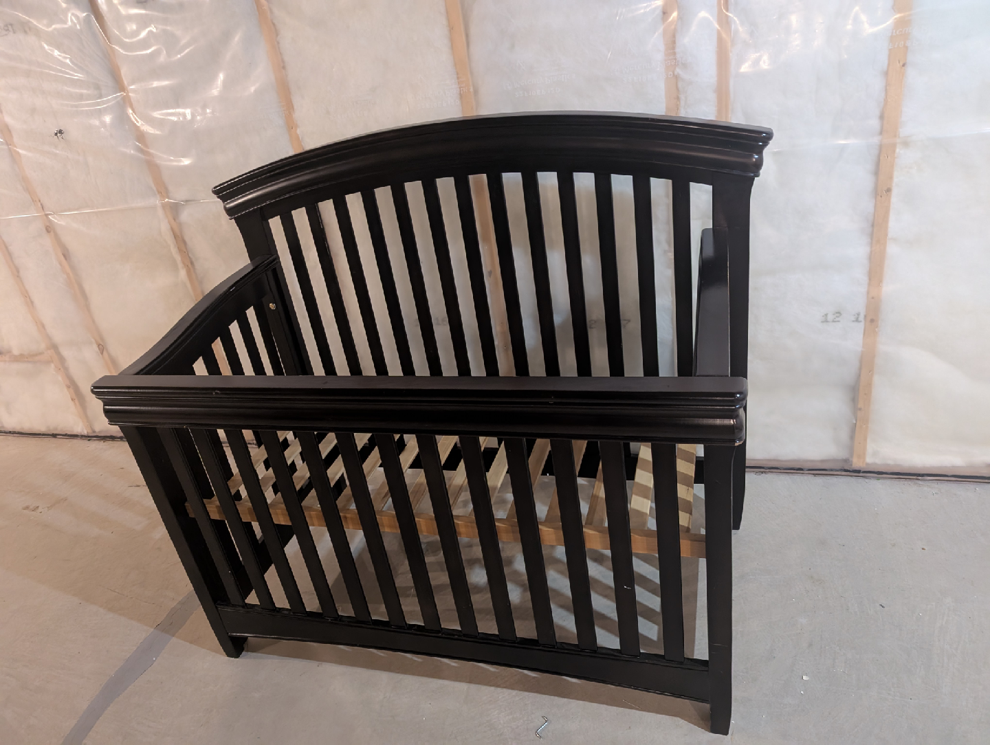 Black Baby Crib with baby bed. - photo 5