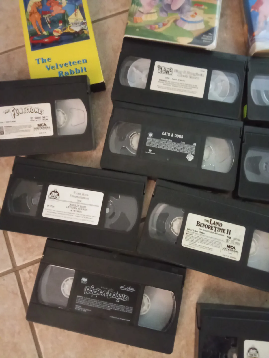 VHS Tapes - Disney, VeggieTales, and More! image indicator(3)