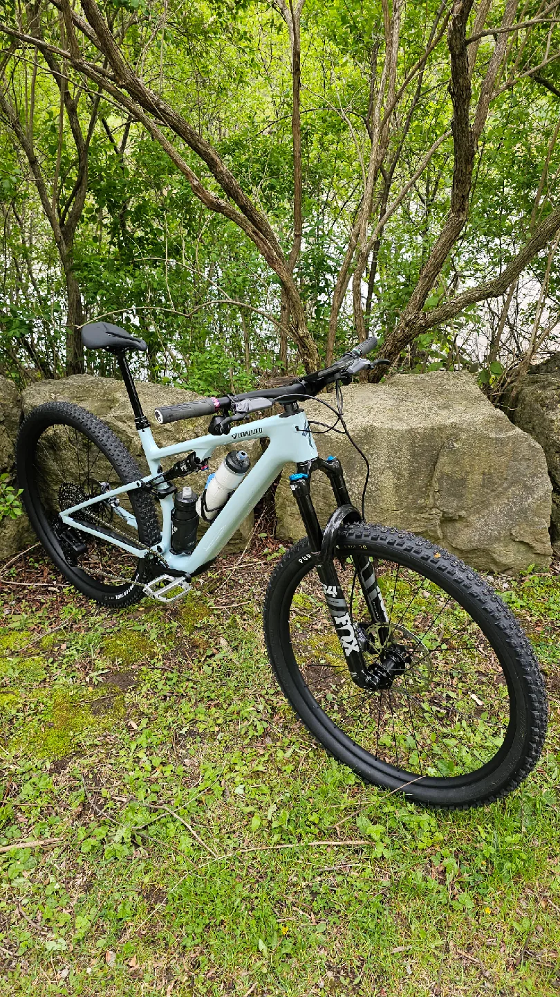 2025 Specialized Epic EVO Comp carbon image indicator(4)