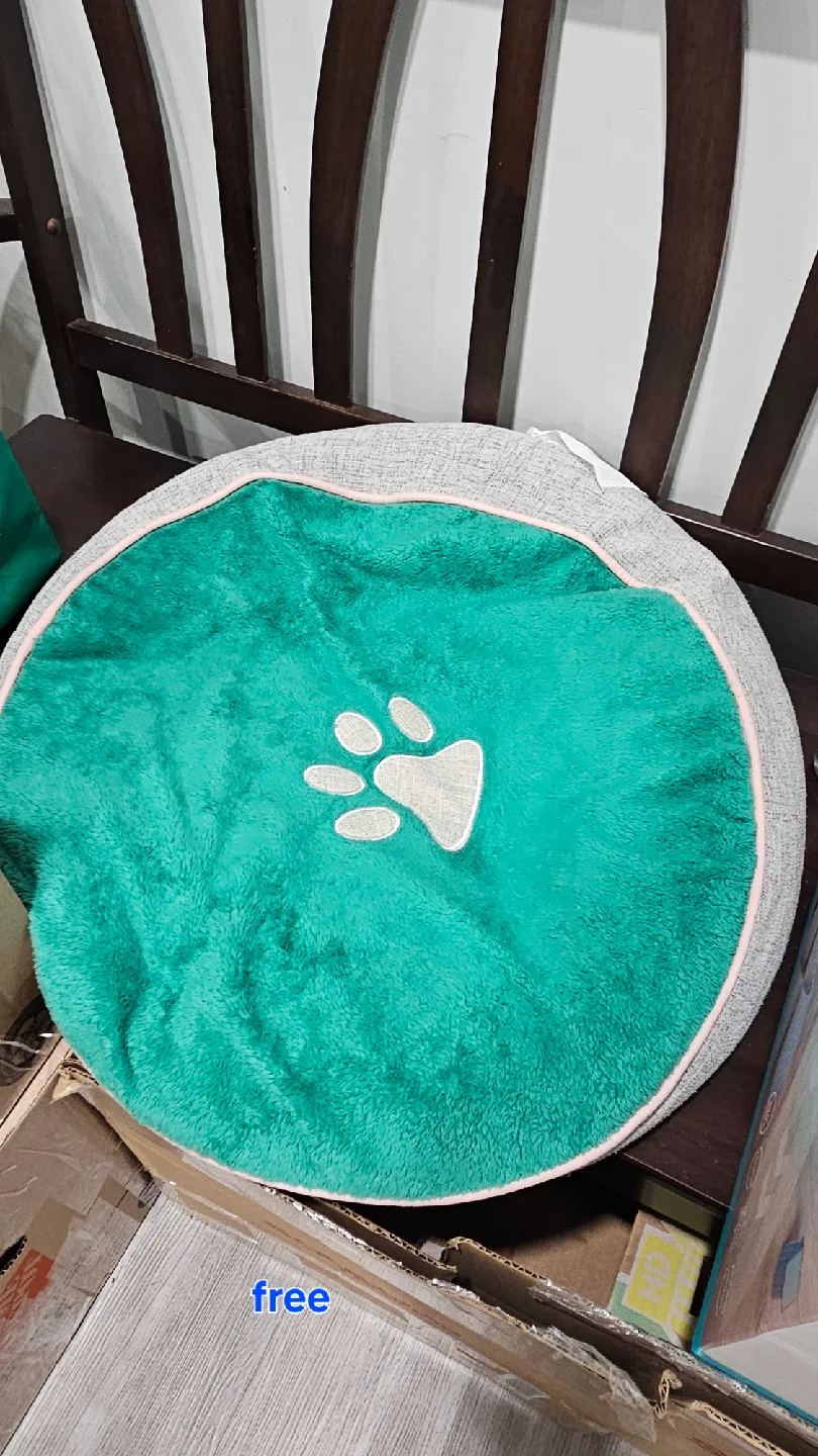 Moving sale - rug image indicator(4)