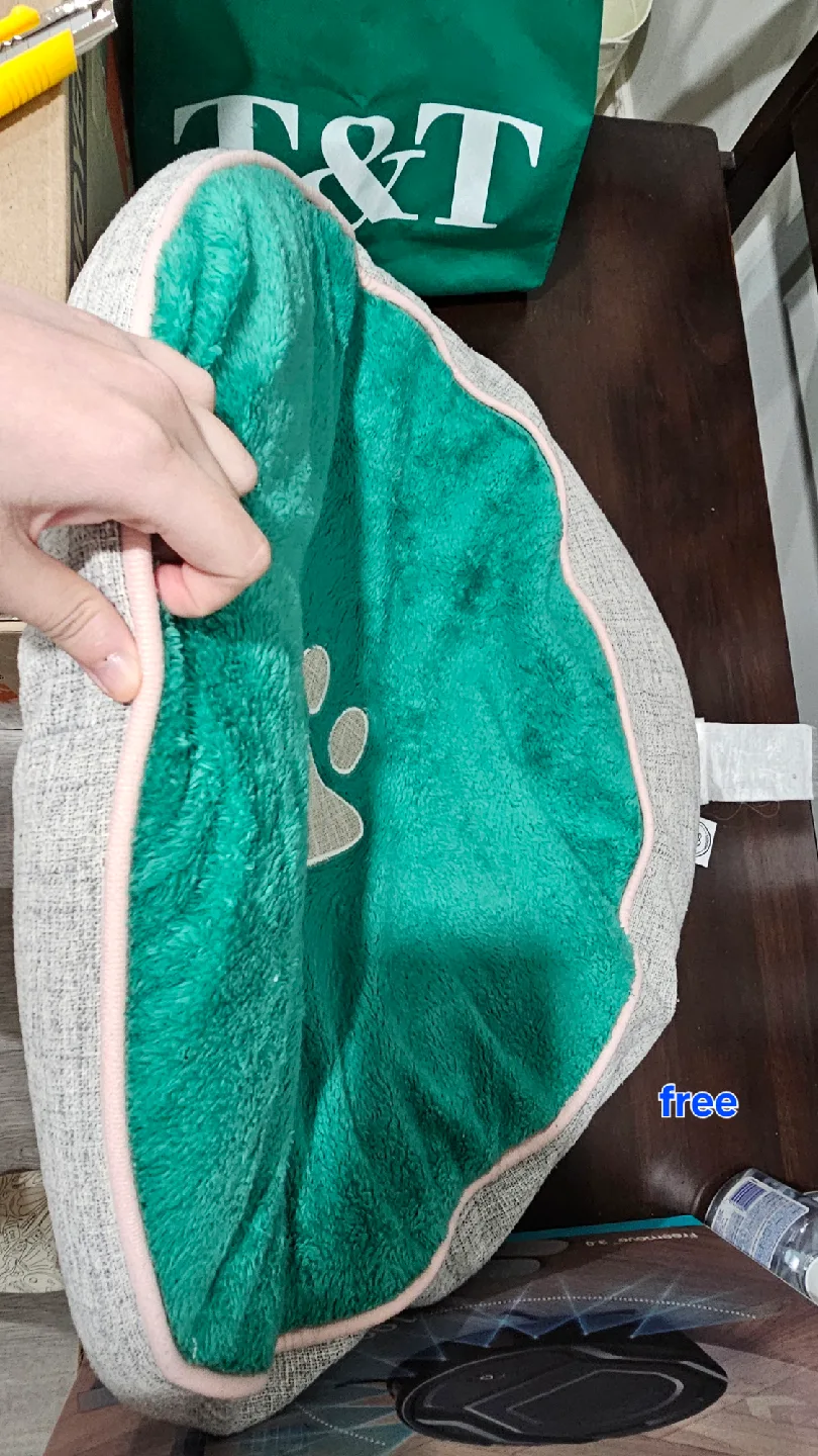 Moving sale - rug image indicator(5)