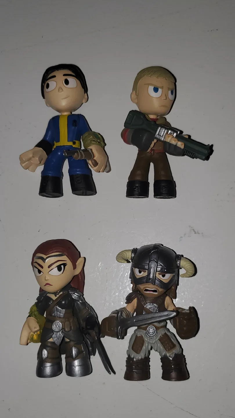 Fallout & Skyrim Mystery Minis - Set of 4 thumbnail
